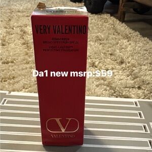 Valentina Very Valentino Foundation - Red Packaging
